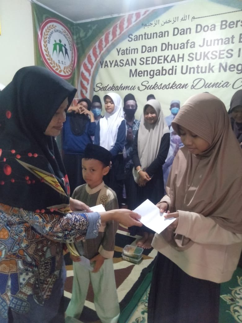 Santunan Akhir Bulan untuk Yatim Dhuafa