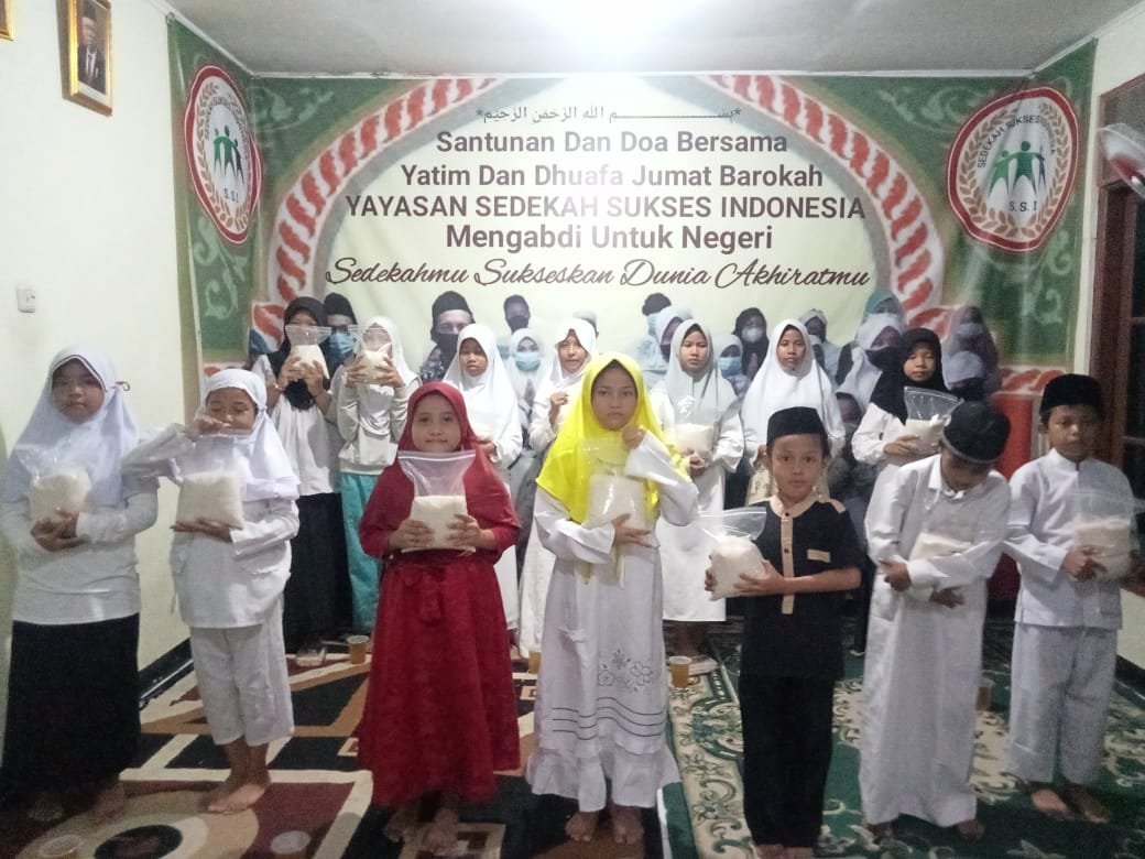 SSI Peduli membagikan paket bekal ramadhan untuk adik adik yatim dan dhuafa | 28 Februari 2025